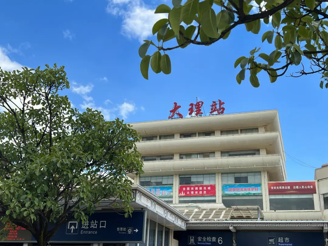 佛山到大理州搬家物流公司-佛山到大理州搬家货运专线-大理州整车零担搬家报价